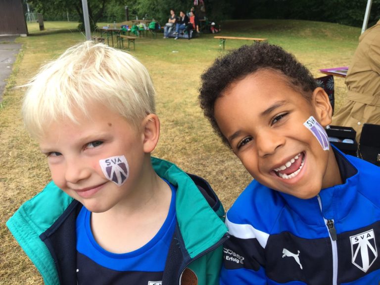 7 Bambinis schlagen sich wacker