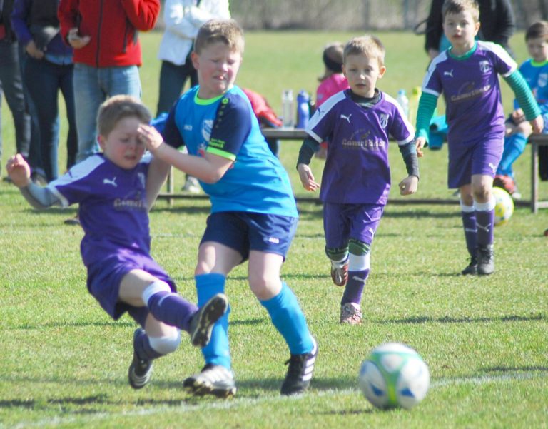 F3-Junioren: SpVgg Altenerding – FC SF Eitting  7:0