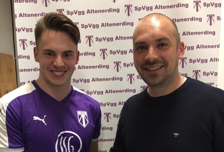 Herren 1: Alexander Weiher streift sich wieder das SVA-Trikot über