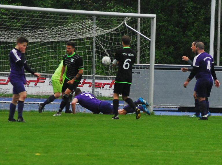 Herren 2: SpVgg Altenerding – TSV Isen  0:8