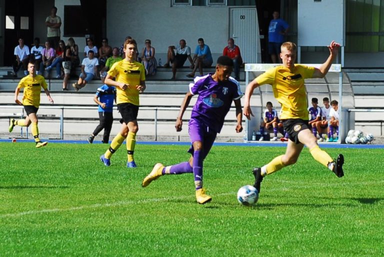 B1-Junioren: SpVgg Altenerding – SE Freising  7:3