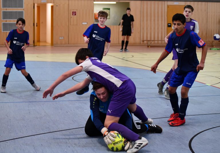 Sparkassen-Cup: U15-Junioren aus Walpertskirchen und Erding ziehen in die nächste Runde ein