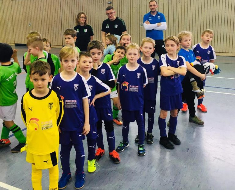 F3-Junioren: Veilchen erkämpfen sich verdient den Turniersieg