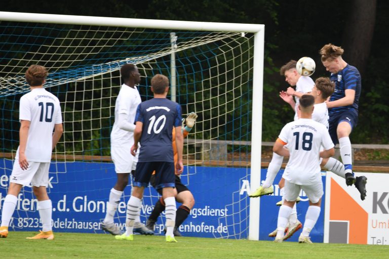 A1-Junioren: SC Oberweikertshofen – SpVgg Altenerding  4:2