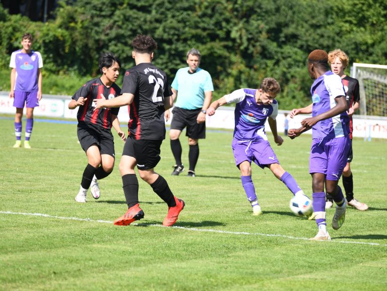 A1-Junioren: SpVgg Altenerding – JFG Sempt Erding  8:0