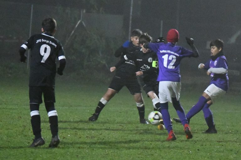 D2-Junioren: SpVgg Altenerding – JFG Sempt Erding II  2:1