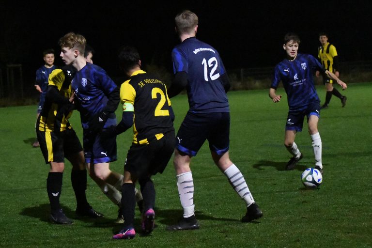 A1-Junioren: SpVgg Altenerding – SE Freising  4:1