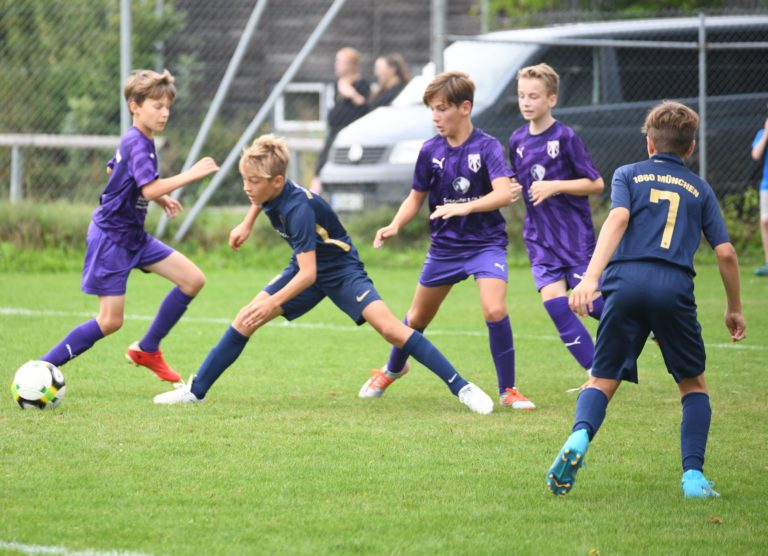C1-/D1-Junioren: SpVgg Altenerding – TSV 1860 München  2:10