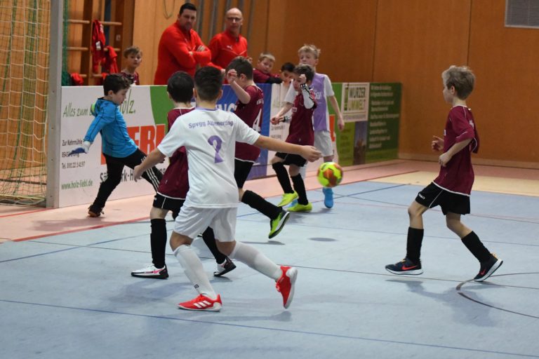 Amadeus-Hallentage: SVN München ist nicht zu stoppen  -SpVgg belegt die letzten beiden Plätze