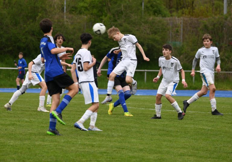 C1-Junioren: SpVgg wird erst im Finale des Baupokales gestoppt