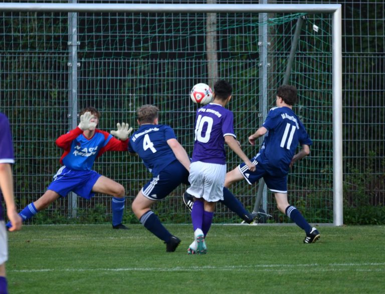 B2-Junioren: SpVgg Altenerding – (SG) SC Moosen  4:2