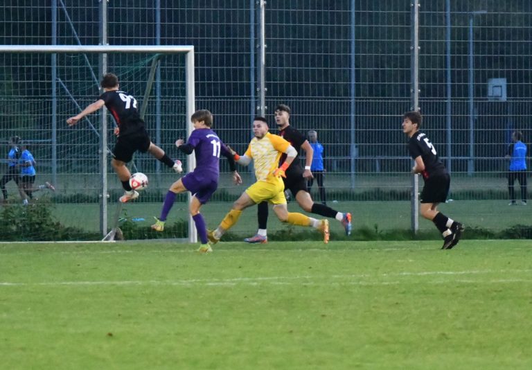 A1-Junioren: SpVgg Altenerding – JFG Sempt Erding  2:4