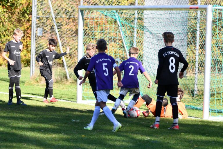 D1-Junioren: SpVgg Altenerding – FC SF Schwaig  5:0