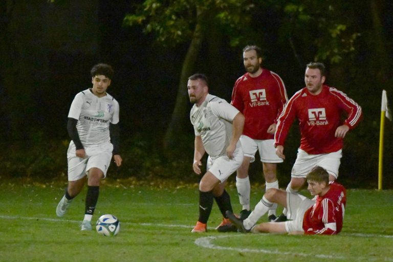 Herren 3: SpVgg Altenerding – FC Inning am Holz II  10:1