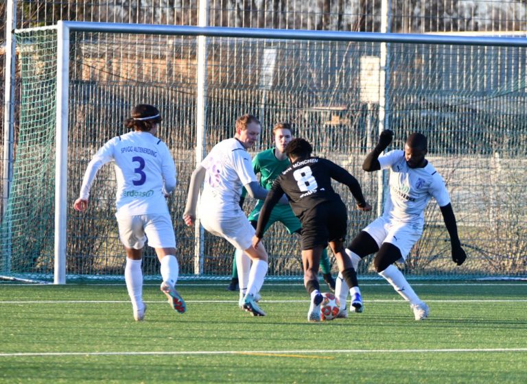 Herren 1: SpVgg Altenerding – SVN München  2:0