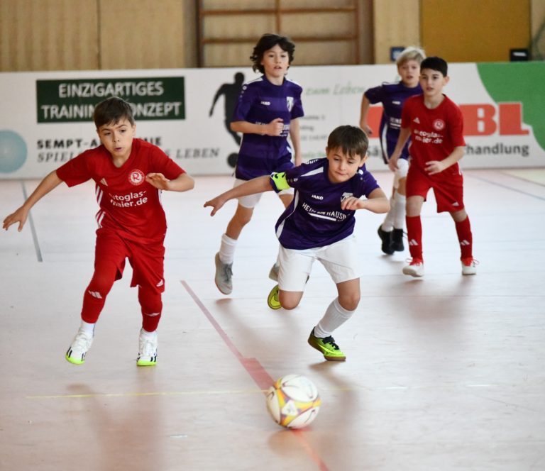 Amadeus-Juniorenfußballhallentage: SV Heimstetten sichert sich in einem sehr ausgeglichenem Wettbewerb den Titel