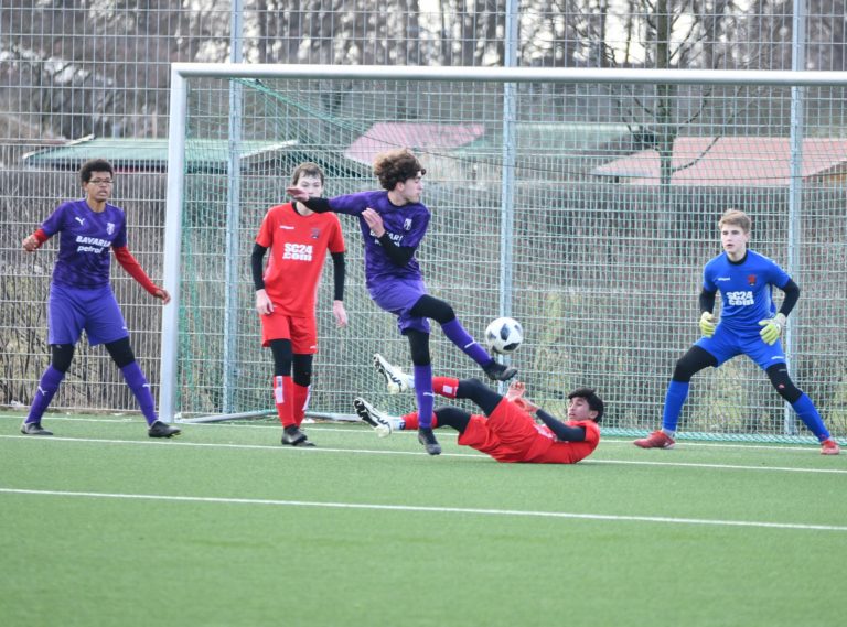 A1-Junioren: SpVgg Altenerding – TSV Zorneding  4:1