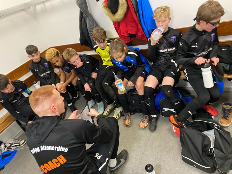 D2-Junioren: SE Freising – SpVgg Altenerding  0:8