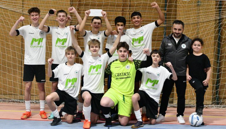 Amadeus-Juniorenfußballhallentage: Beim Turnier „C-Jun. KKL + Gruppe“ sichert sich die JFG Sempt Erding den Sieg – FC Lengdorf und SpVgg Altenerding I scheitern im Halbfinale