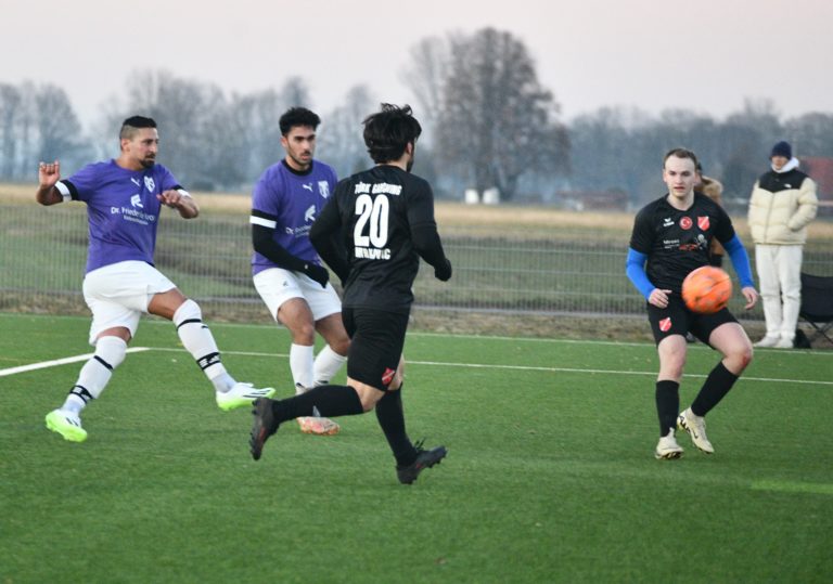 Herren 1: SpVgg Altenerding – FC Türk Sport Garching  6:2