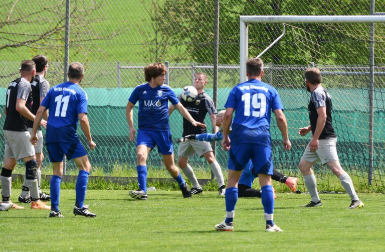 Herren 3: FC Hohenpolding II – SpVgg Altenerding  2:1