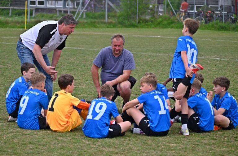 D3-Junioren: SpVgg Altenerding – FC Forstern II  2:1