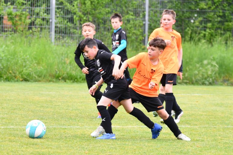 E4-Junioren: SpVgg Altenerding – FC Lengdorf II  7:1