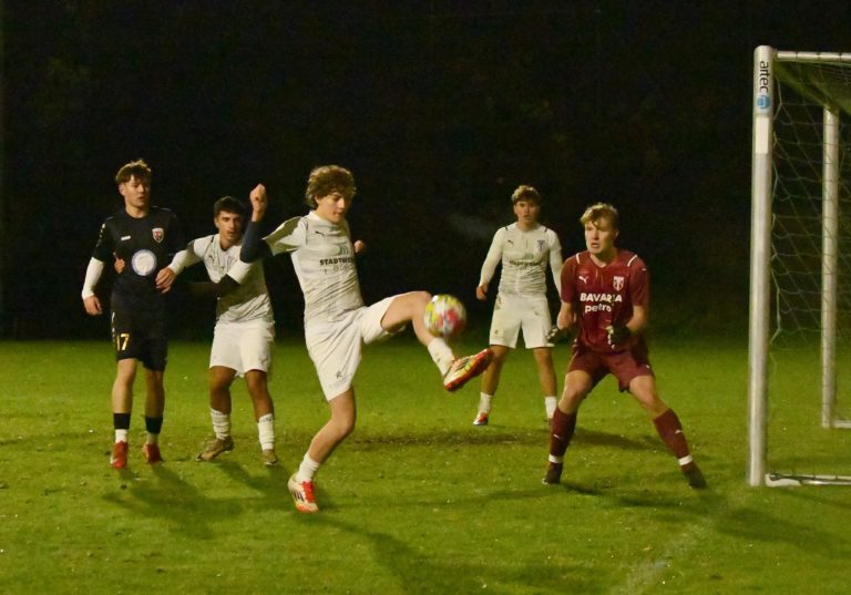 A1-Junioren: SpVgg Altenerding – FC Neufahrn  0:0