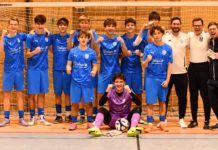 Amadeus-Juniorenfußballhallentage: Mit einem Tor in letzte Sekunde holt sich die DJK Ingolstadt den Finalsieg