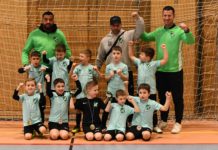 Amadeus-Juniorenfußballhallentage: RW Klettham wird erst im Finale vom FSV Harthof gestoppt